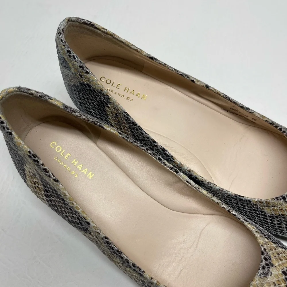 Cole haan grand.os womens shoes snake print size 8B